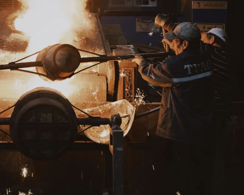 When Expertise Becomes Invisible: The Hidden Cost of Operator-Dependent Sintering Performance